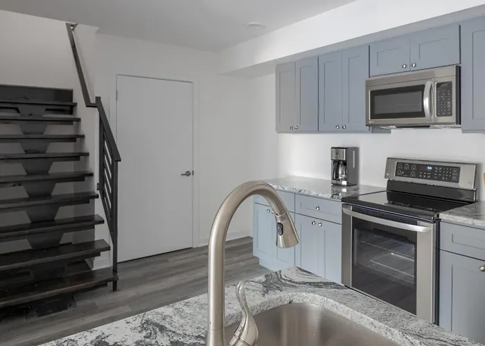 Sonder l 655 Lofts